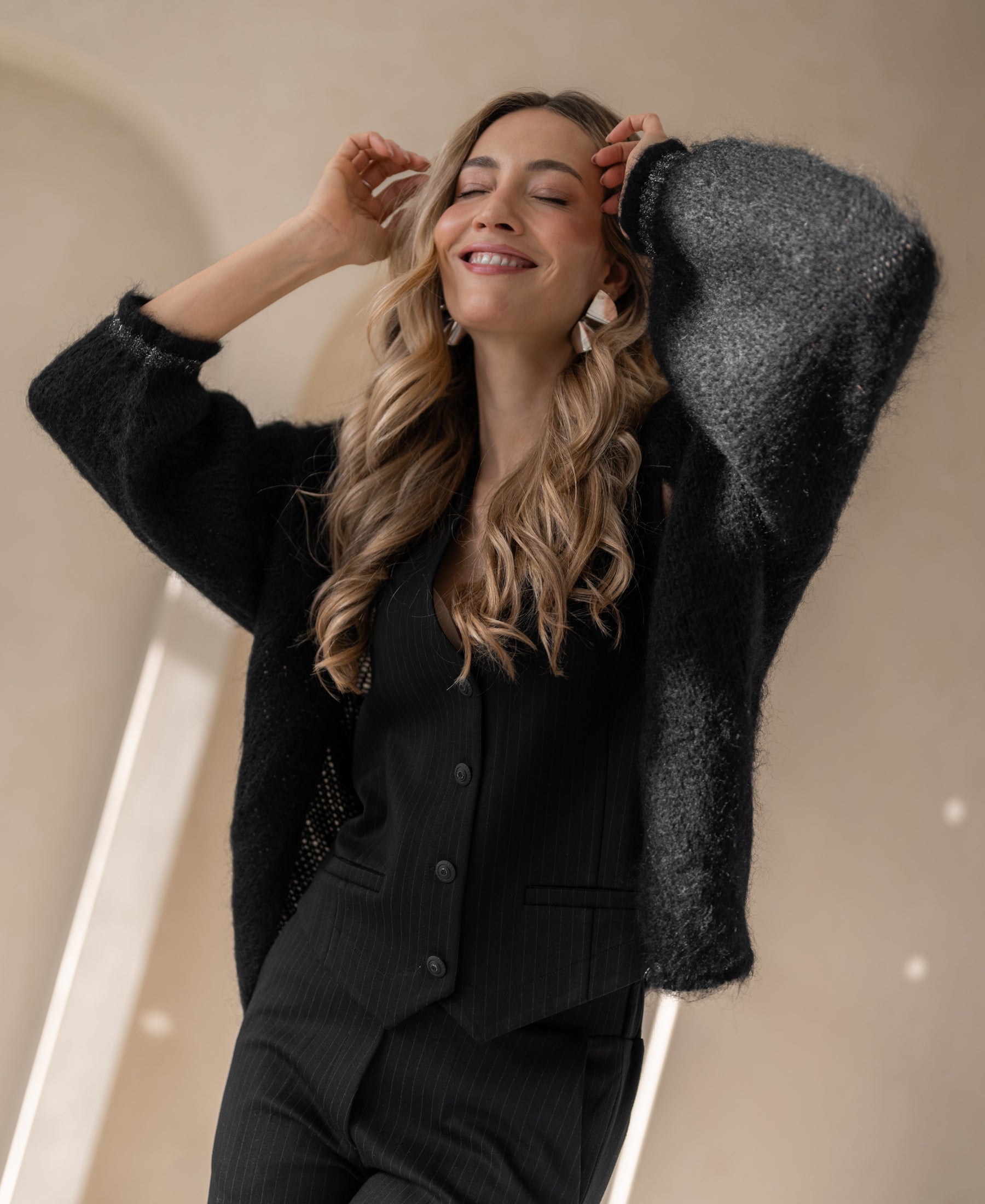 Fluffy cardigan LA CHERIE Black