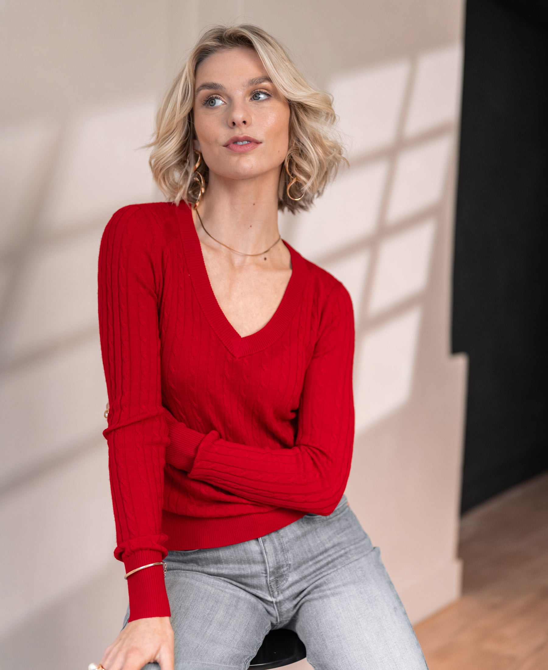 V-neck cable knit sweater LA JULYA Red