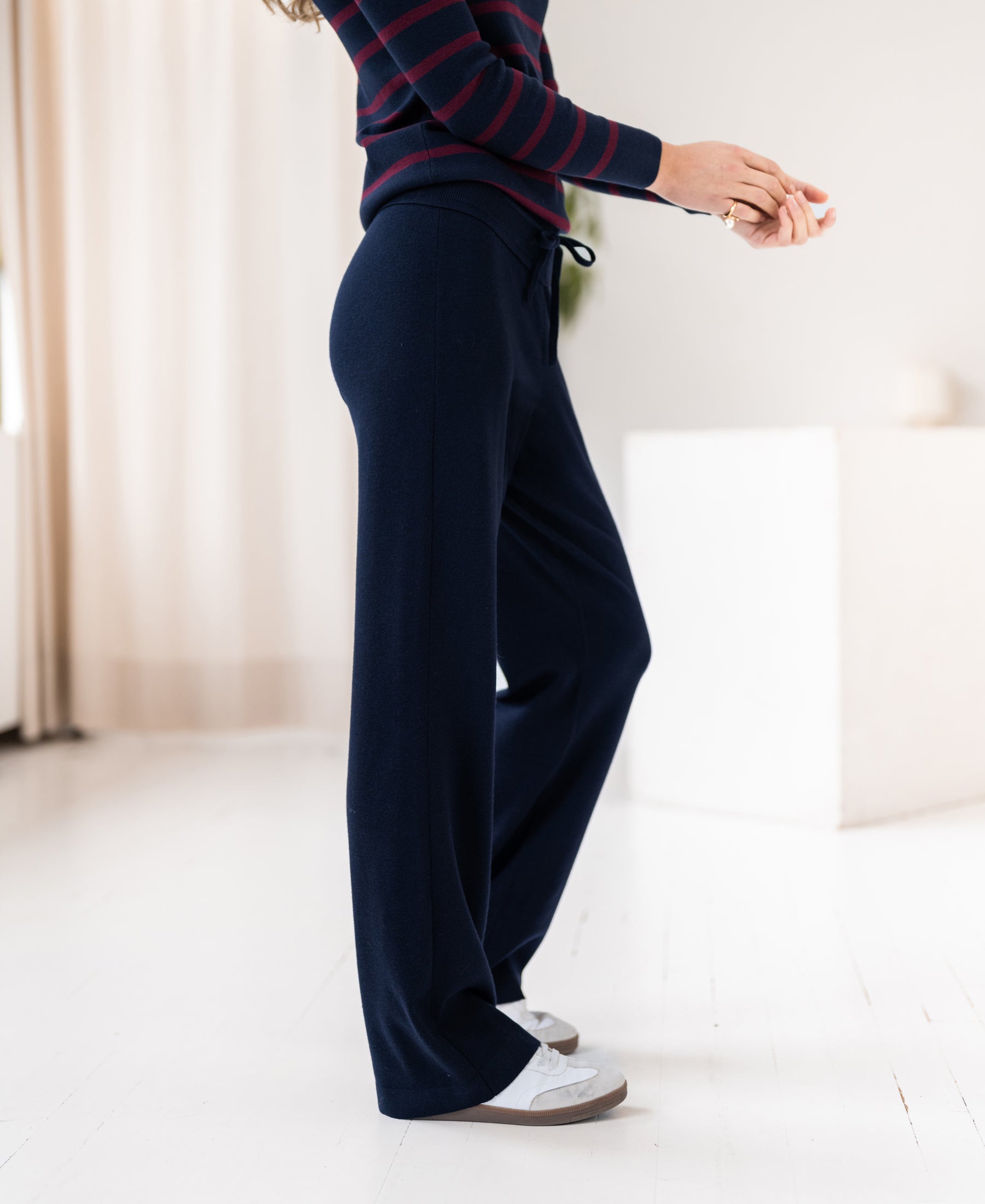 Knitted pants LE LOURDES Dark blue